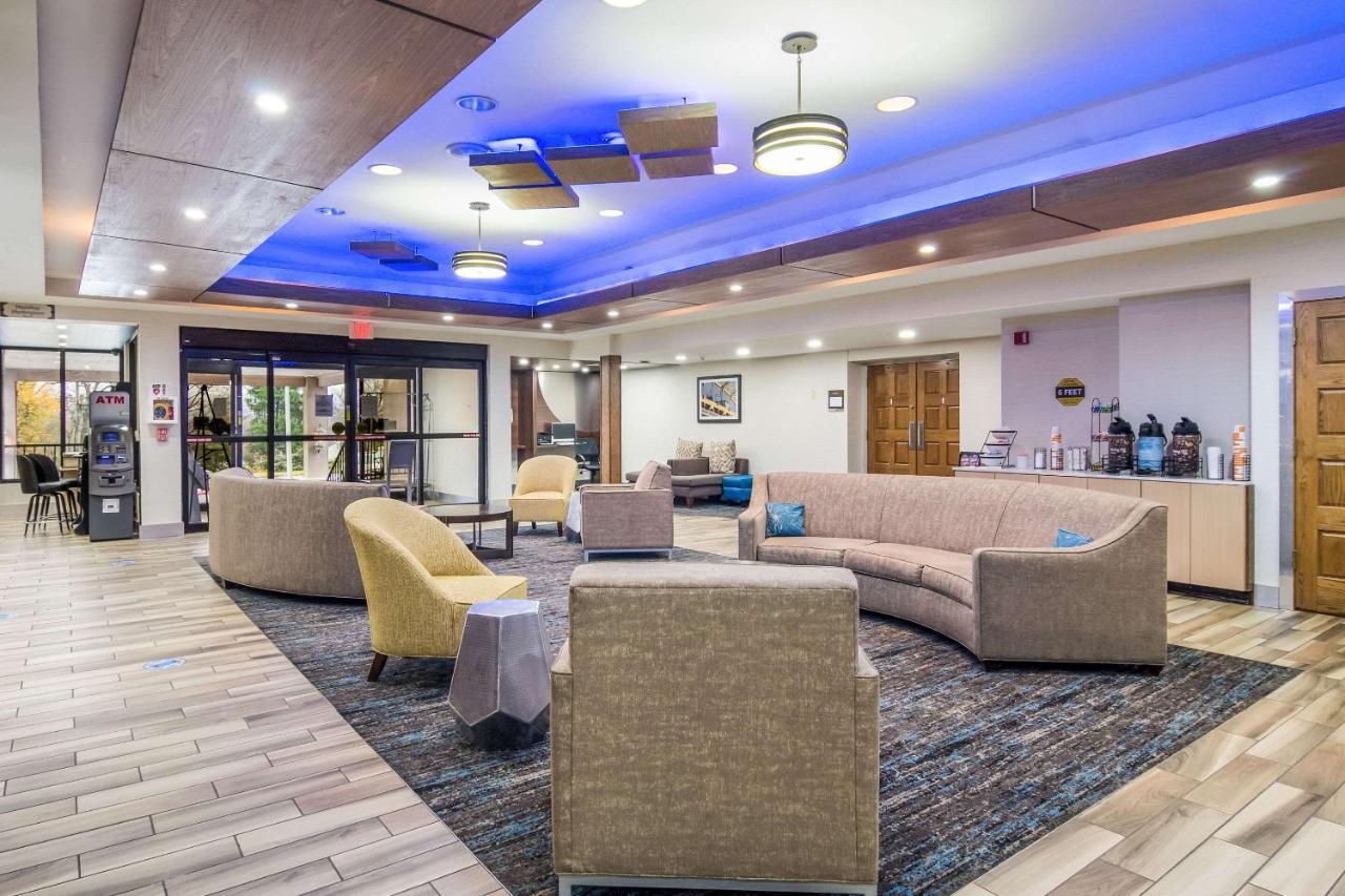 Comfort Inn & Suites Montrose Hill Extérieur photo