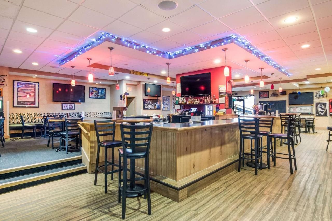 Comfort Inn & Suites Montrose Hill Extérieur photo