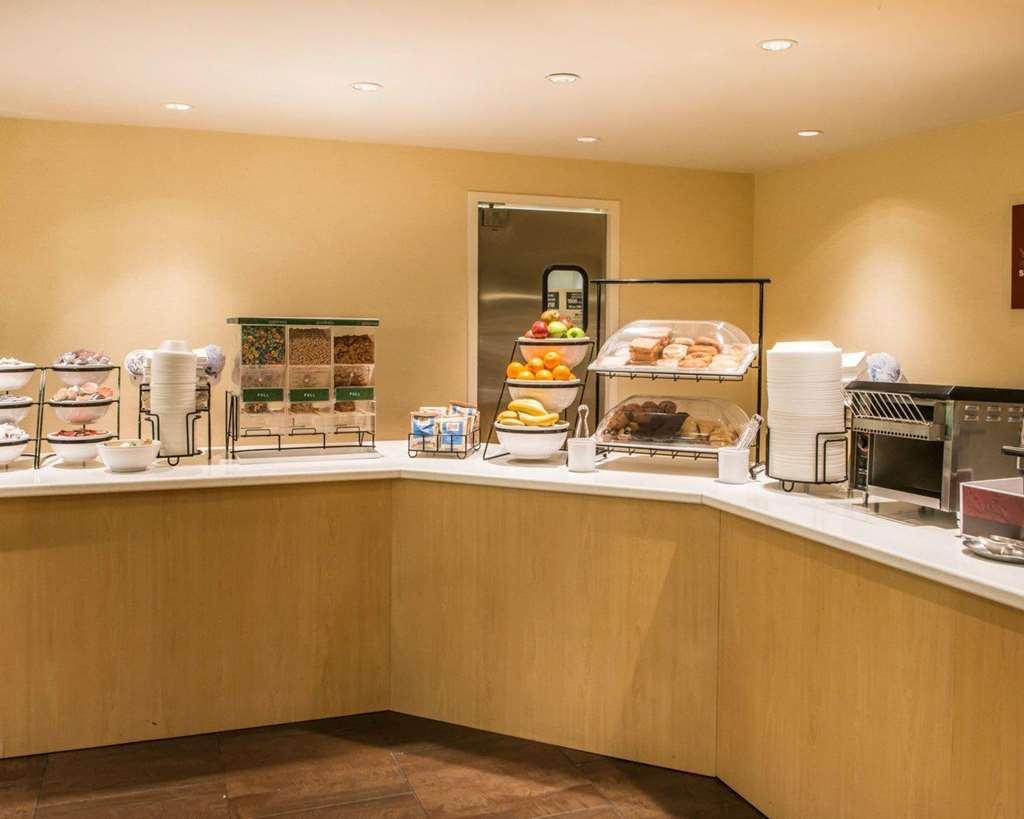 Comfort Inn & Suites Montrose Hill Restaurant photo